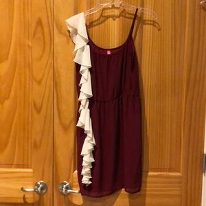 Junior’s Maroon/White Ruffle Dress